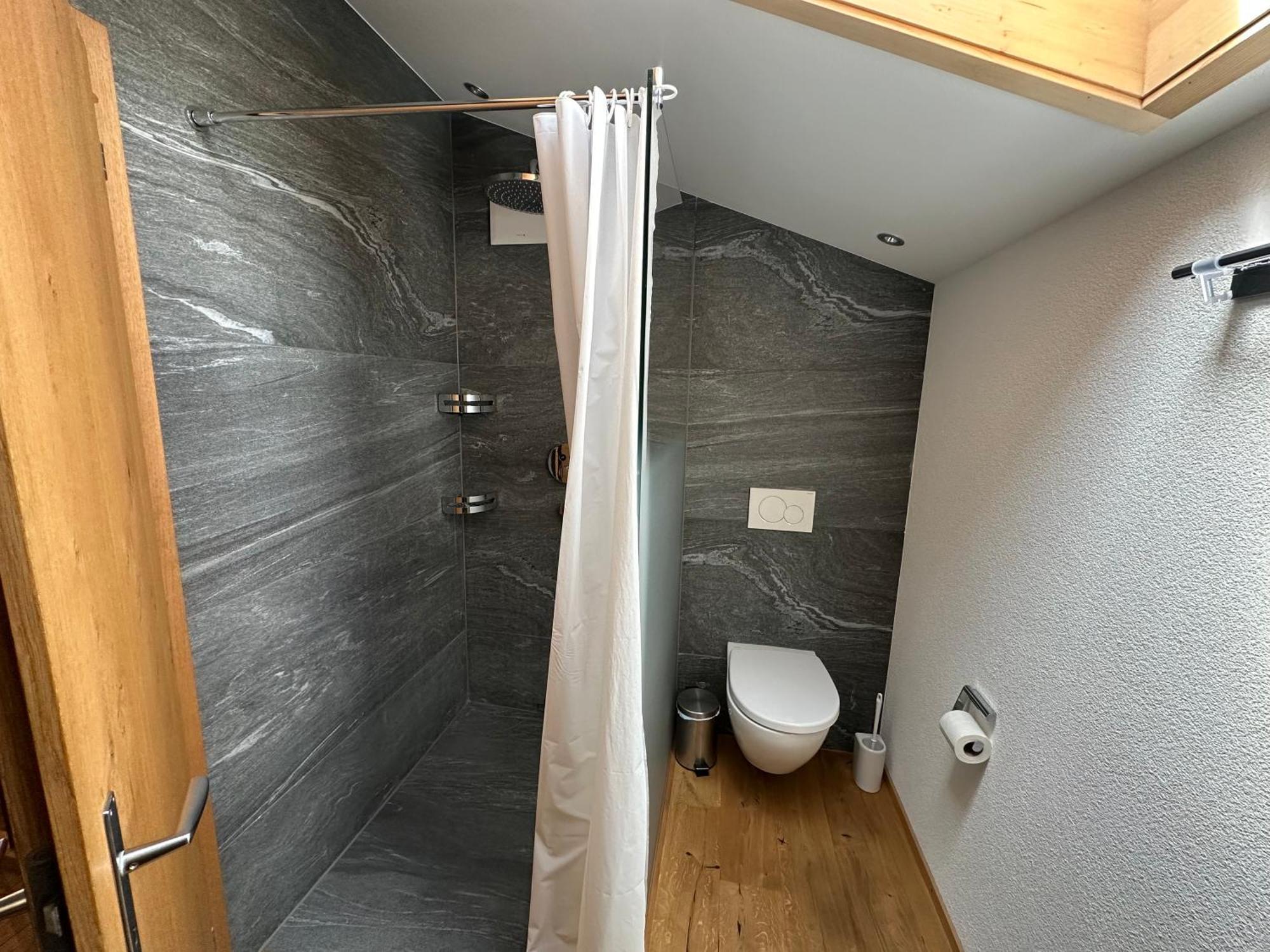 Chalet Bruenig マイリンゲン エクステリア 写真